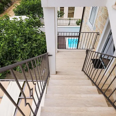 My Dalmatia - Naledi With Shared Pool * Mrljane