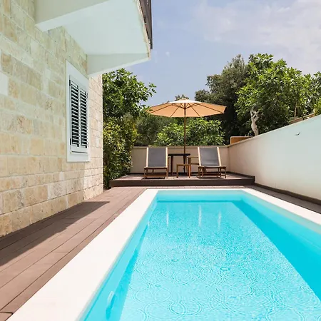 My Dalmatia - Naledi With Shared Pool * Mrljane